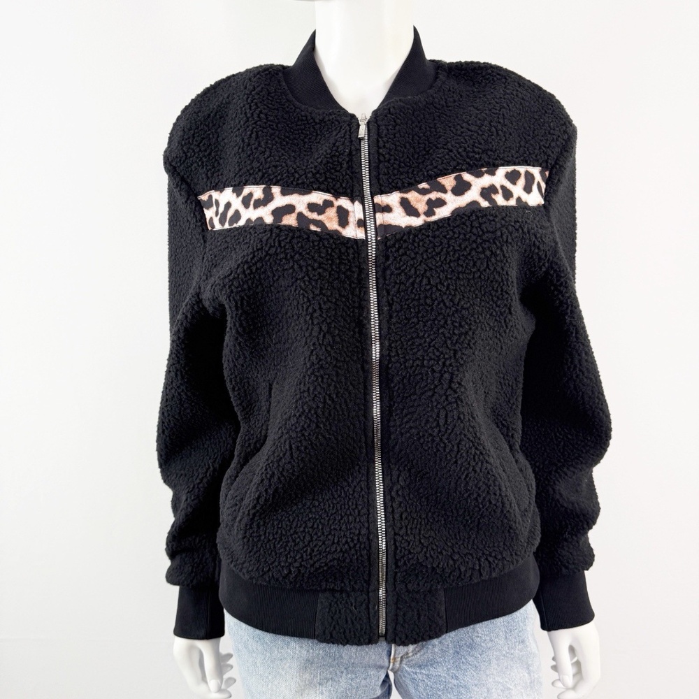 Zyia Active Black Leopard Fleece V Jacket Size S Full Zip Up Sporty Classic NEW